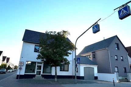 Wohn- und Geschäftshaus in zentraler Lage