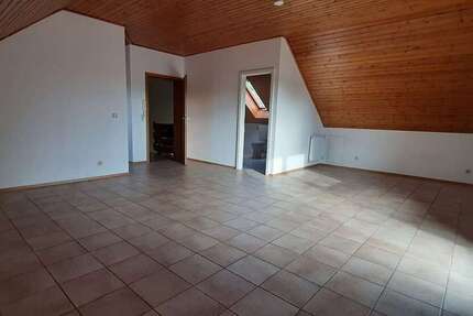 Wohnung Fürth Steinbach - 1 Zimmer, 45 m&sup2;, 405&euro; | Angebot:27336511