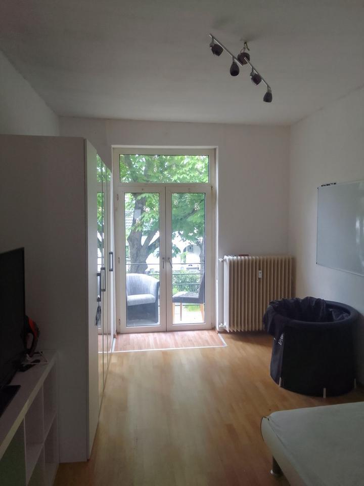 Zwischenmiete - Möblierte Wohnung mit Balkon & Gartenzugang