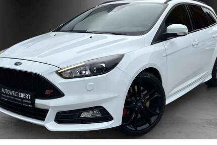 Ford Focus 102.000 km 15.490 &euro; Bensheim 64625