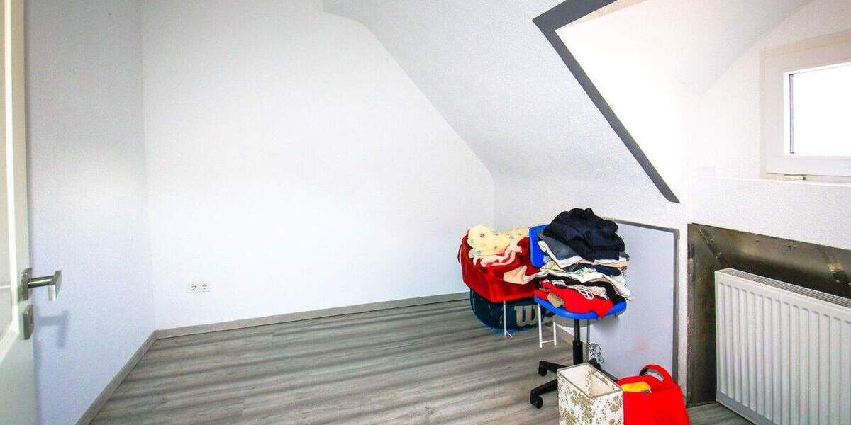 Reihenmittelhaus Mannheim Käfertal - 4 Zimmer, 110 m&sup2;, 429.000&euro; | Angebot:25760510