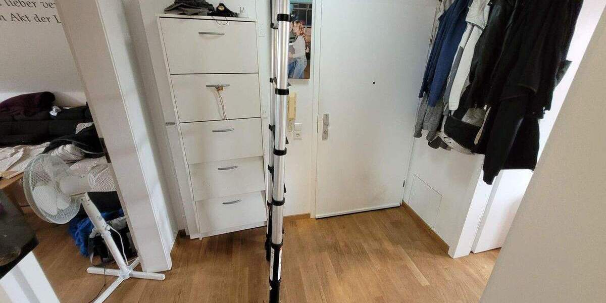 2 ZKB Dachgeschosswohnung in Ortskernlage mit Blick auf die Weinberge 2 zimmer