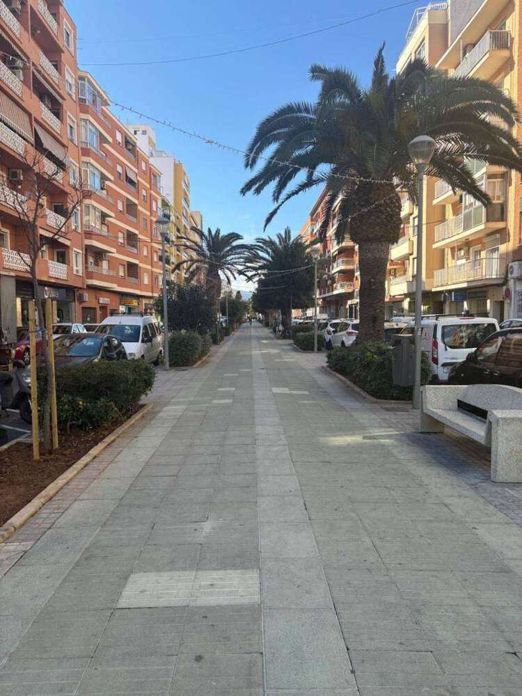 Grundstück in Dénia 298.000 € 230 m²