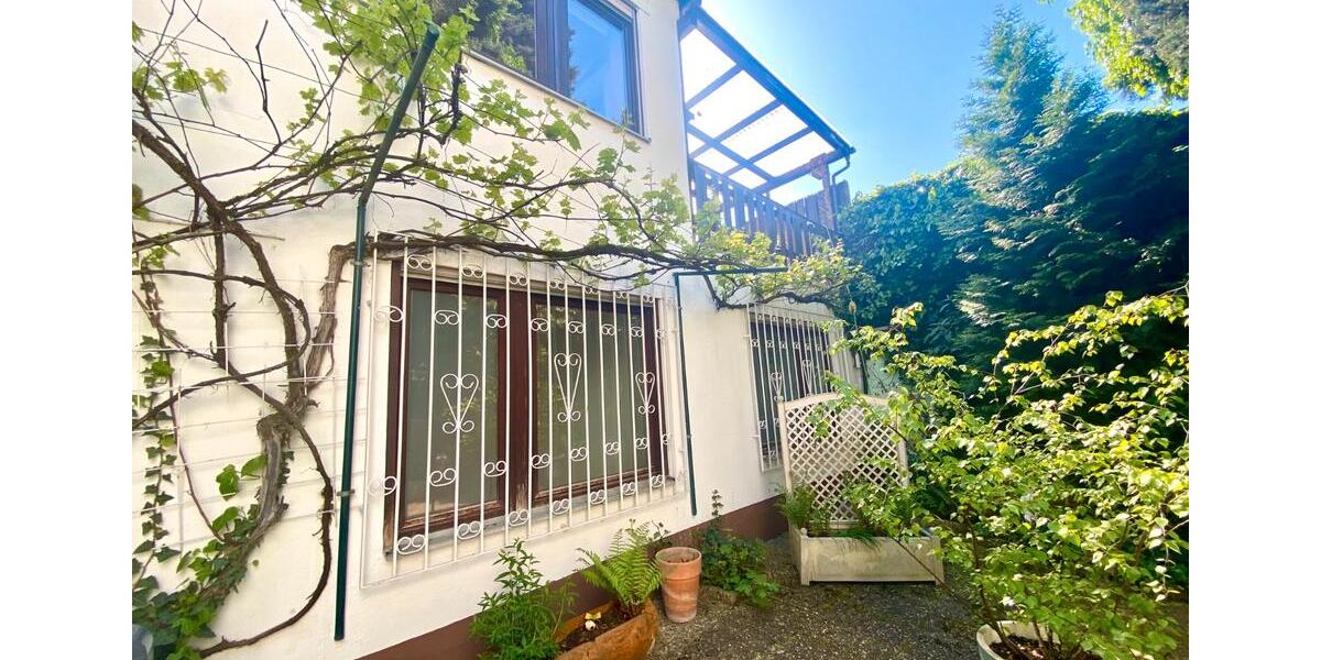 Mehrfamilienhaus, Wohnhaus Ludwigshafen am Rhein Edigheim - 9 Zimmer, 260 m&sup2;, 409.000&euro; | Angebot:26314529