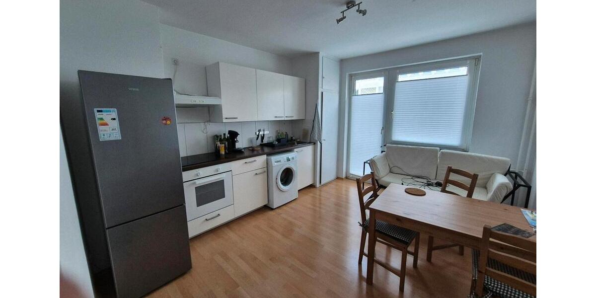 WG-Zimmer auf Zeit zu vermieten im Mannheimer Zentrum zimmer