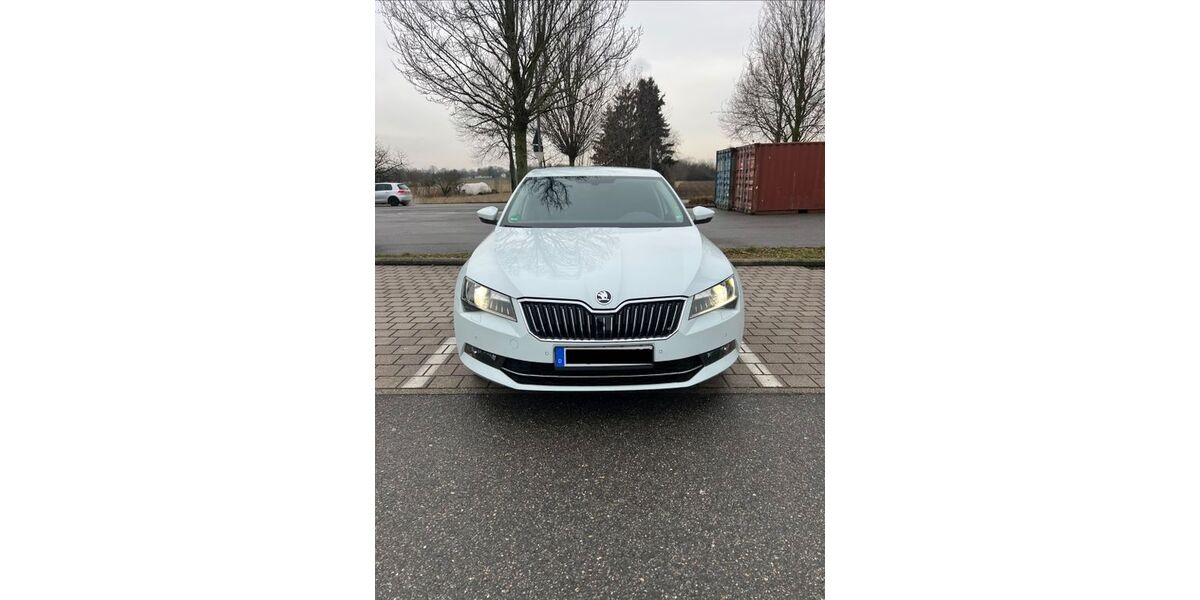 Skoda Superb 83.310 km 13.999 &euro; Dossenheim 69221