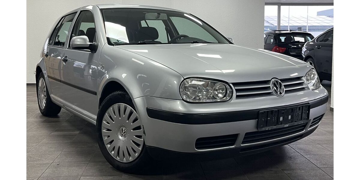 VW Golf 115.000 km 2.990 &euro; Lampertheim 68623