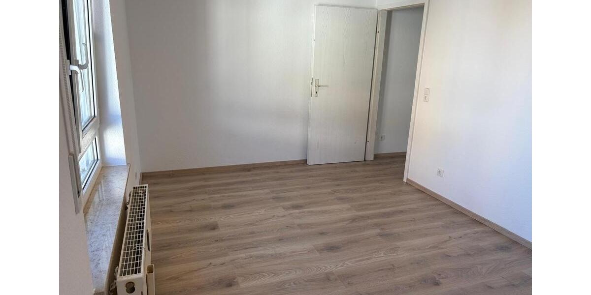Etagenwohnung Mannheim Hochstätt - 3.5 Zimmer, 75 m&sup2;, 950&euro; | Angebot:25370368