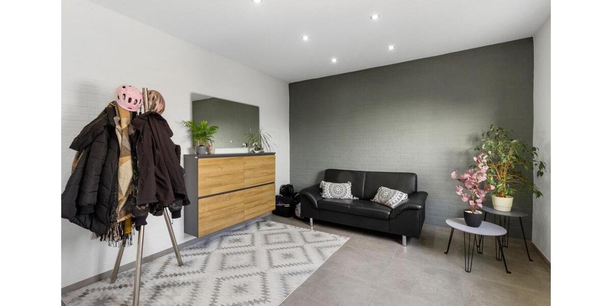 Bungalow Beindersheim - 7 Zimmer, 260 m&sup2;, 680.000&euro; | Angebot:25392364