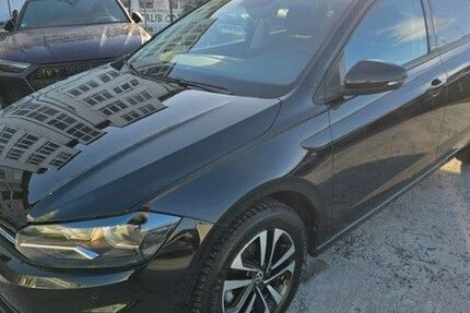 VW Polo 49.000 km 15.690 € Mannheim 68159