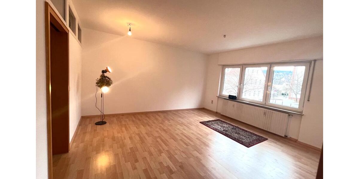 Helle, zentral gelegene 2 Zimmer Wohnung Bad Dürkheim 2 zimmer