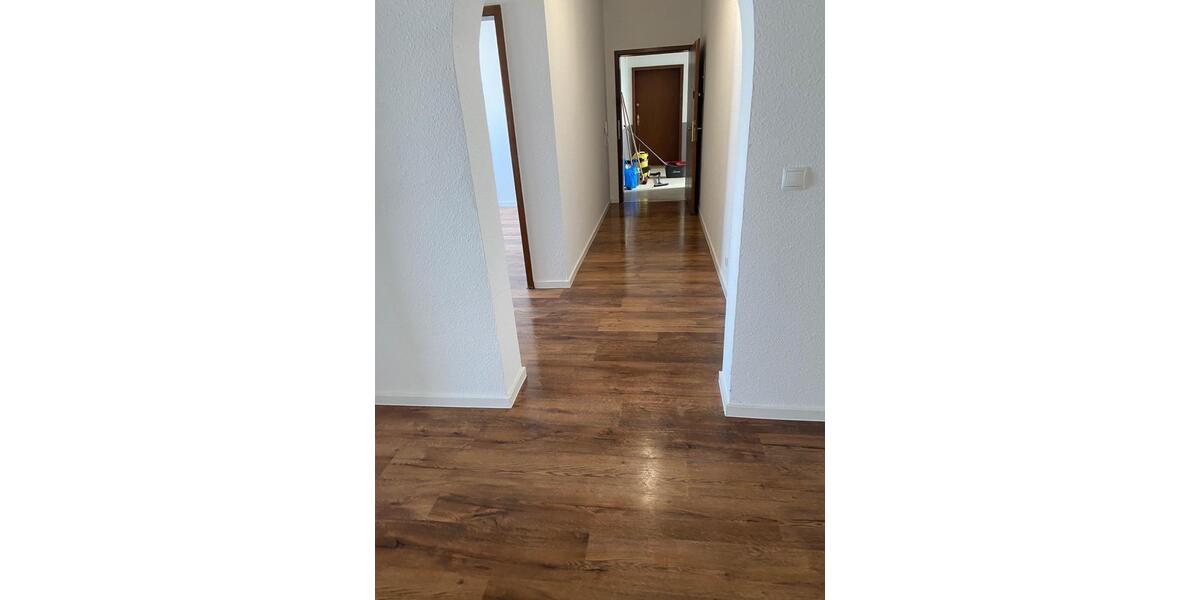 Etagenwohnung Ludwigshafen am Rhein Parkinsel - 3 Zimmer, 100 m&sup2;, 1.550&euro; | Angebot:26164843