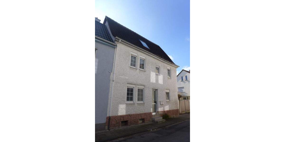 Mehrfamilienhaus, Wohnhaus Gernsheim - 5 Zimmer, 135 m&sup2;, 219.000&euro; | Angebot:25385692