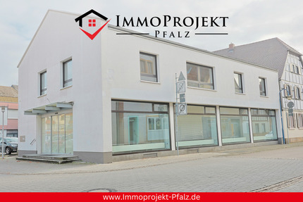 Repräsentatives Bank- und Bürogebäude im Herzen von Haßloch zimmer