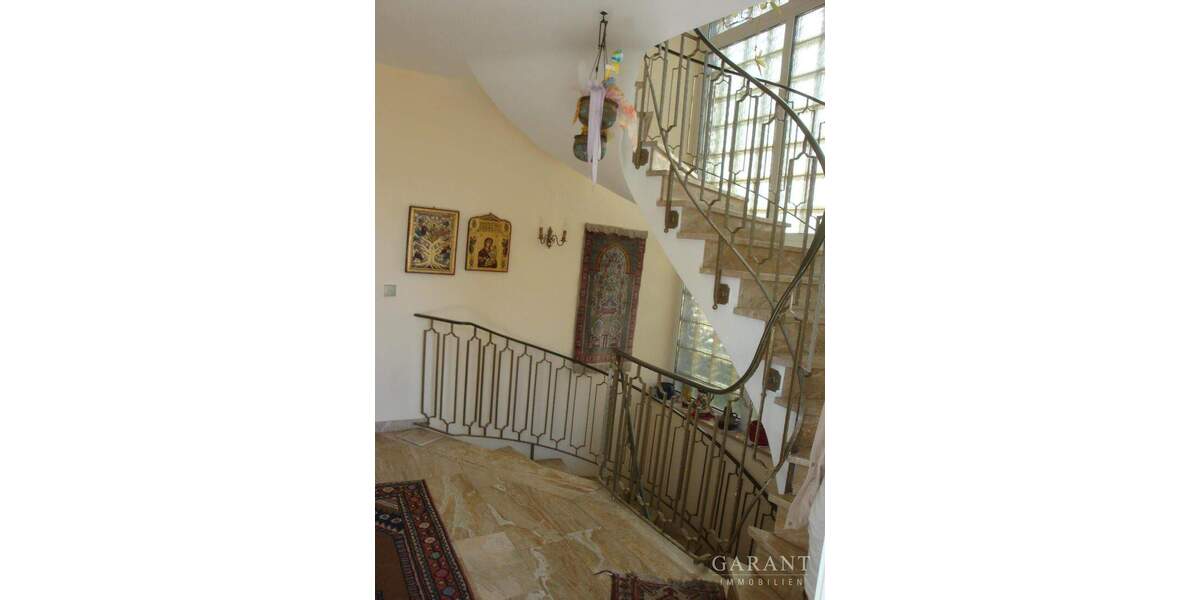 Mehrfamilienhaus, Wohnhaus Hockenheim - 6 Zimmer, 209 m&sup2;, 689.000&euro; | Angebot:25682697