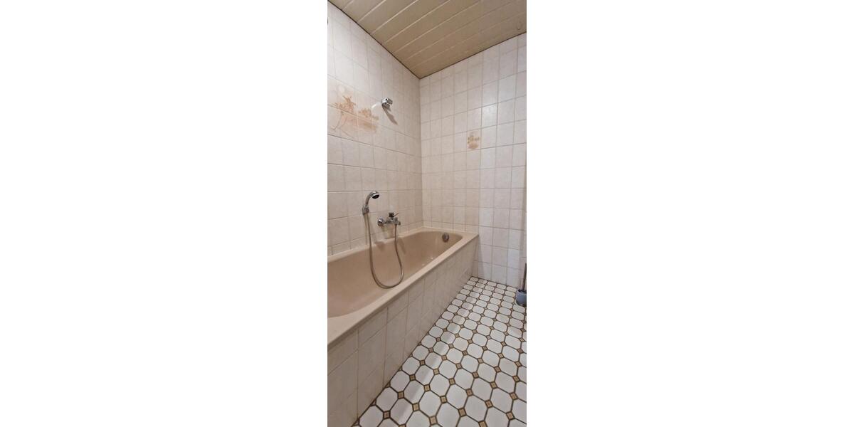 Doppelhaushälfte Hemsbach - 7 Zimmer, 138 m&sup2;, 495.000&euro; | Angebot:26196905