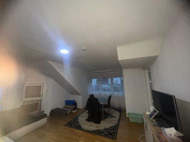 Etagenwohnung Schriesheim Altenbach - 2 Zimmer, 67 m&sup2;, 195.000&euro; | Angebot:25730933