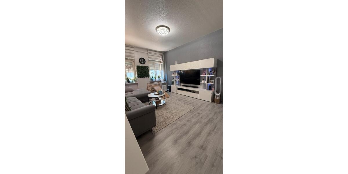 Etagenwohnung Ludwigshafen am Rhein Ludwigshafen-Hemshof - 3 Zimmer, 75 m&sup2;, 660&euro; | Angebot:27579156