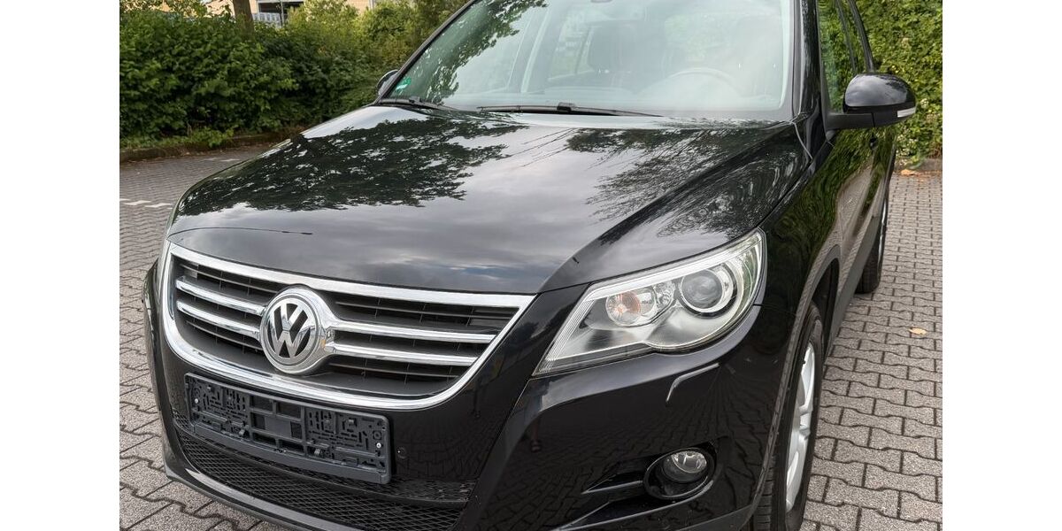 VW Tiguan 79.900 km 8.200 &euro; Bensheim 64625
