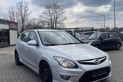 Hyundai i30 179.000 km 3.999 &euro; Oberhausen-Rheinhausen 68794