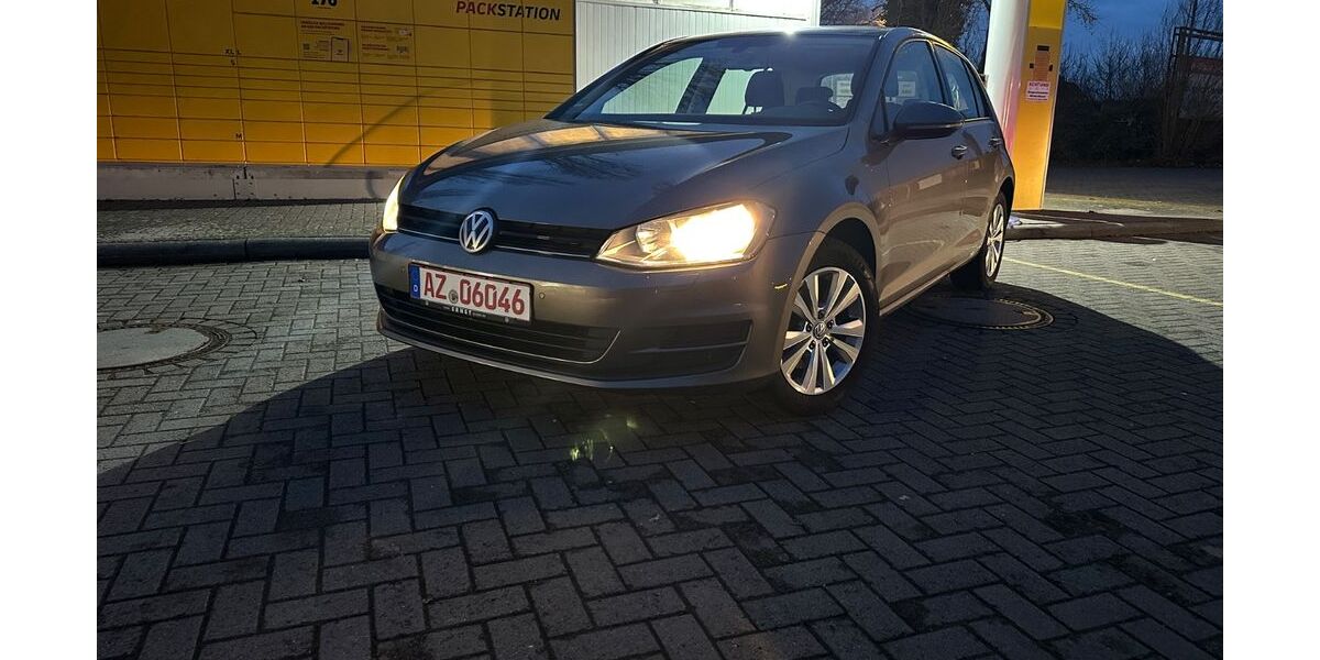 VW Golf 122.000 km 8.000 &euro; Flörsheim-Dalsheim 67592