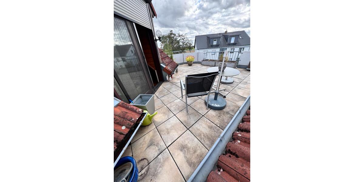 Dachgeschoßwohnung Heddesheim - 2 Zimmer, 56 m&sup2;, 180.000&euro; | Angebot:24997187