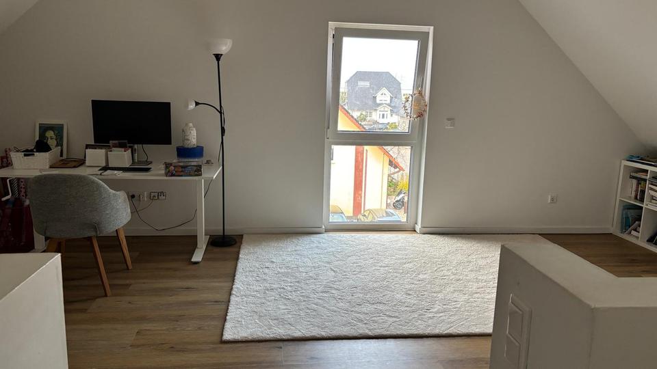 Doppelhaushälfte Altlußheim - 7 Zimmer, 186 m&sup2;, 2.400&euro; | Angebot:25542352