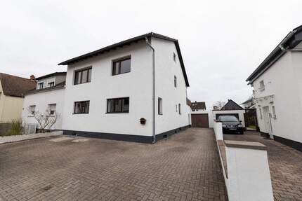 Haus Brühl - 7 Zimmer, 228 m&sup2;, 550.000&euro; | Angebot:25141859