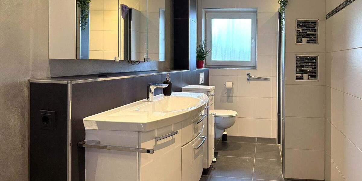 Reihenmittelhaus Ketsch - 5 Zimmer, 153 m&sup2;, 449.000&euro; | Angebot:25676579