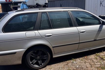 BMW 523 255.000 km 1.800 &euro; Speyer 67346
