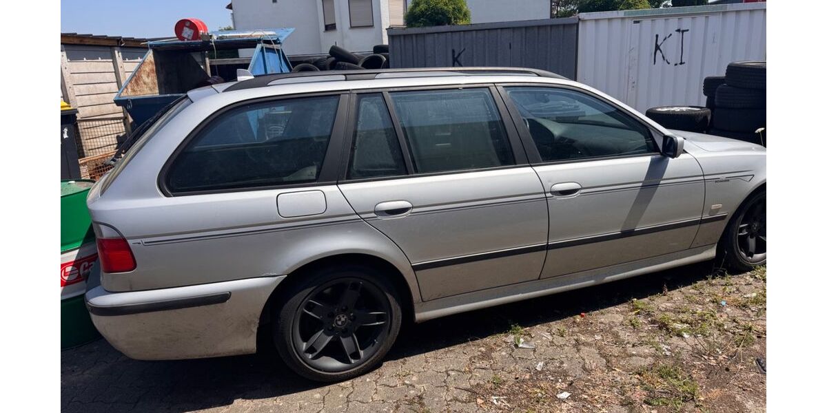 BMW 523 255.000 km 1.800 &euro; Speyer 67346