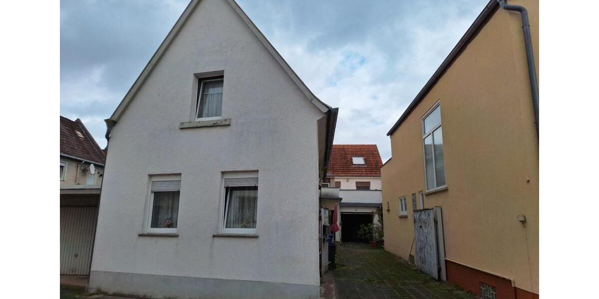 Mehrfamilienhaus, Wohnhaus Haßloch - 11 Zimmer, 321 m&sup2;, 459.000&euro; | Angebot:26834574
