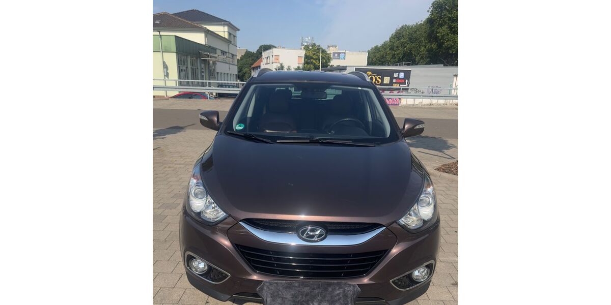 Hyundai ix35 143.336 km 8.500 &euro; Mannheim 68169