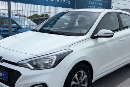 Hyundai i20 92.000 km 9.990 &euro; Hockenheim 68766