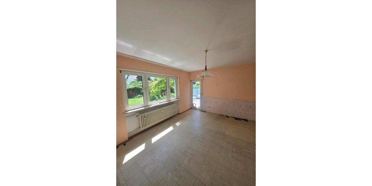 Erdgeschoßwohnung Heddesheim - 2.5 Zimmer, 98 m&sup2;, 300.000&euro; | Angebot:27162326
