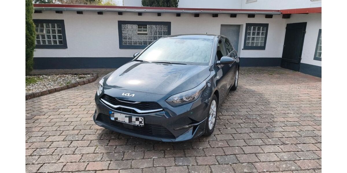 Kia ceed / Ceed 16.000 km 18.900 &euro; Bockenheim an der Weinstraße 67278