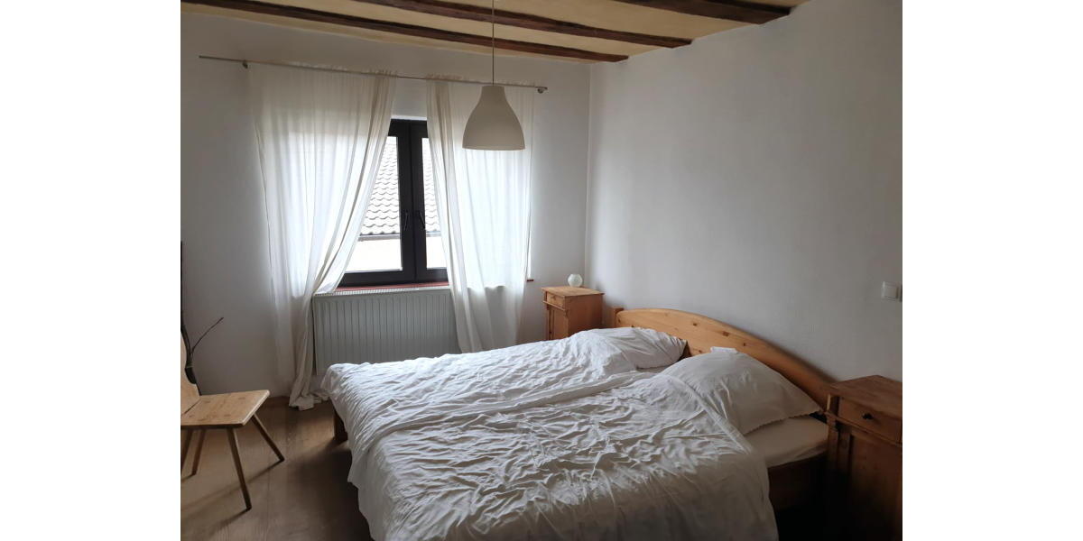 ObjNr:18889 - Freistehendes Mehrgenerationenhaus im Herzen der Burgstadt - Zweifamilienhaus Neuleiningen | Angebot:15064631