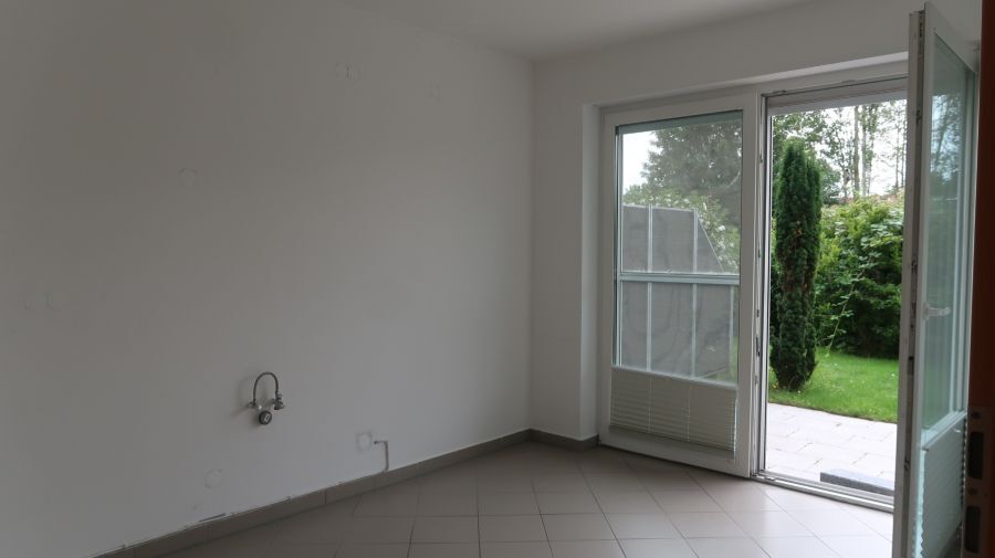 Lichtdurchflutete KomfortWohnung mit Terrasse & Fahrstuhl