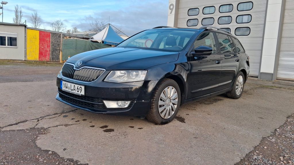 Skoda Octavia 211.000 km 5.900 &euro; Neustadt/Wstr. 67433