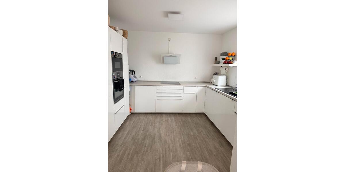 Erdgeschoßwohnung Gernsheim - 3 Zimmer, 92 m&sup2;, 1.100&euro; | Angebot:26232484