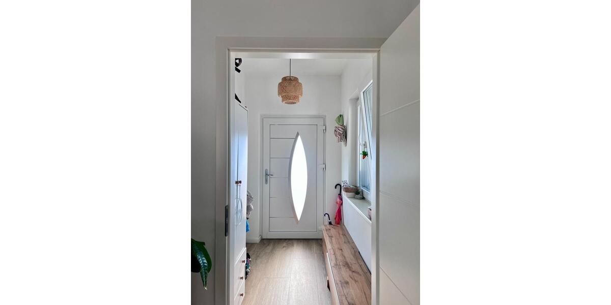 Einfamilienhaus Worms - 4 Zimmer, 100 m&sup2;, 1.200&euro; | Angebot:25291800