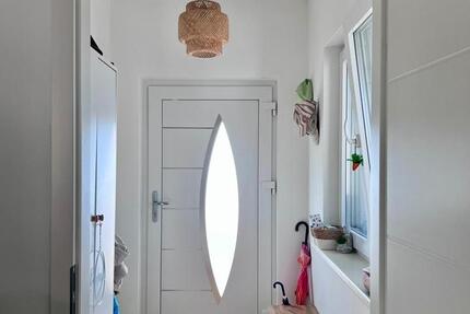 Haus Worms - 4 Zimmer, 100 m&sup2;, 1.200&euro; | Angebot:25291800