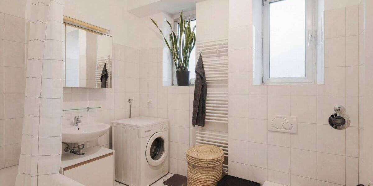 Etagenwohnung Mannheim Neckarstadt - 3 Zimmer, 81 m&sup2;, 285.000&euro; | Angebot:26695083