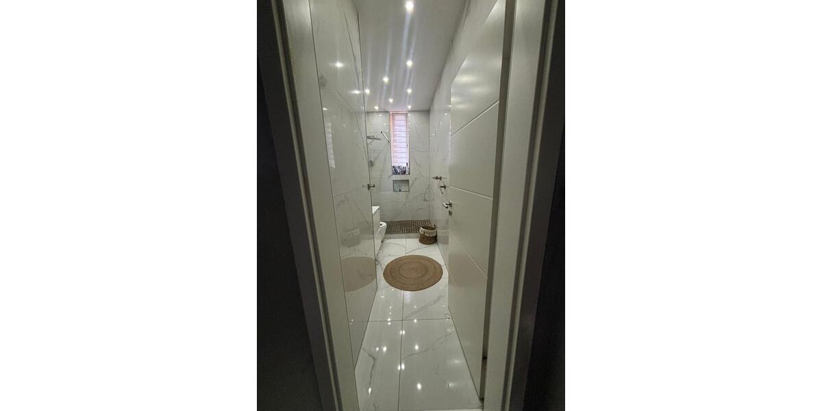 Etagenwohnung Mannheim Neckarstadt-Ost - 2 Zimmer, 70 m&sup2;, 319.000&euro; | Angebot:26738241