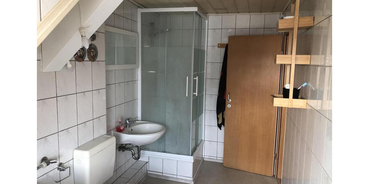 Dachgeschoßwohnung Worms - 1.5 Zimmer, 35 m&sup2;, 500&euro; | Angebot:25851471