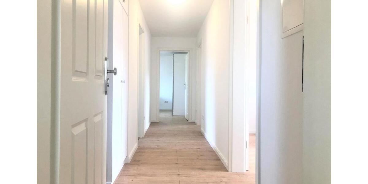 Dachgeschoßwohnung Mannheim Herzogenried - 3 Zimmer, 85 m&sup2;, 1.390&euro; | Angebot:24623351