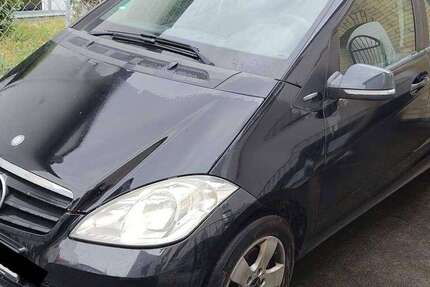 Mercedes-Benz 180 184.300 km 2.599 &euro; Groß-Rohrheim 68649