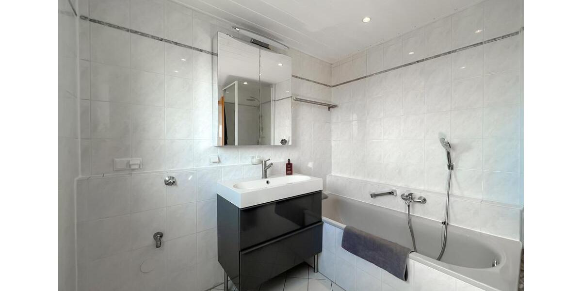 Maisonettenwohnung Hockenheim - 4.5 Zimmer, 135 m&sup2;, 440.000&euro; | Angebot:25855422