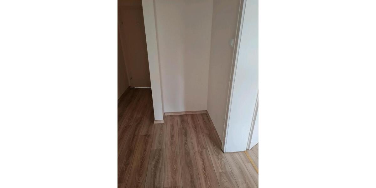 4ZKB Erdgeschoss Wohnung mit Garten 4 zimmer