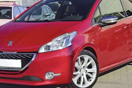 Peugeot 208 175.000 km 6.900 &euro; Fußgönheim 67136